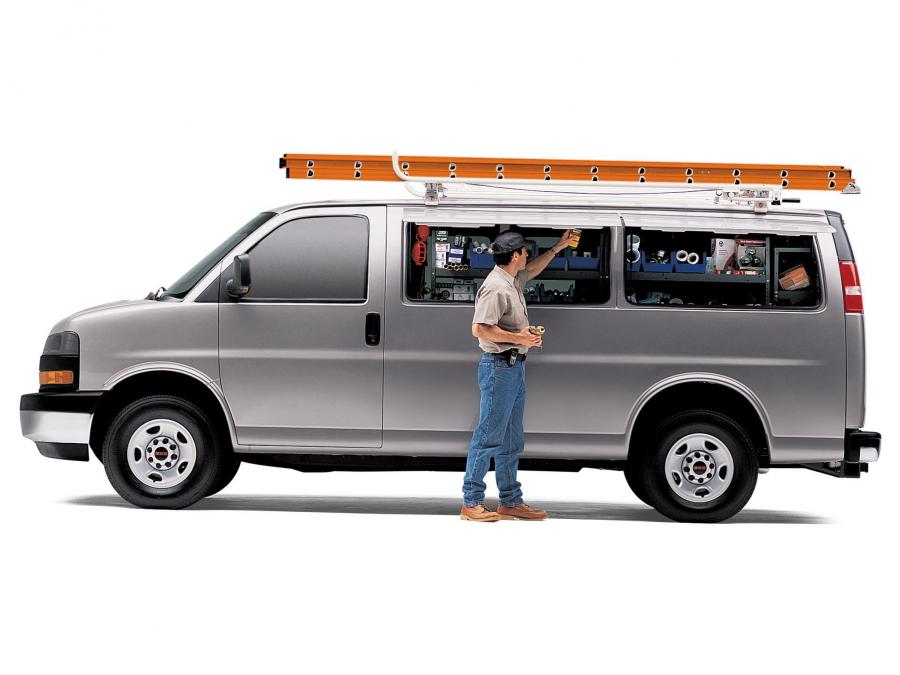  GMC Savana G2500 Cargo Van 2006 года  (фото 4 из 6)